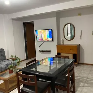 https://depto-muy-centrico.hotelsmendoza.com